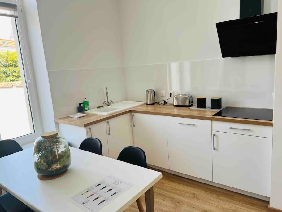 Apartament Cosy T3 Centre Reims/Pkg Prive Zewnętrze zdjęcie