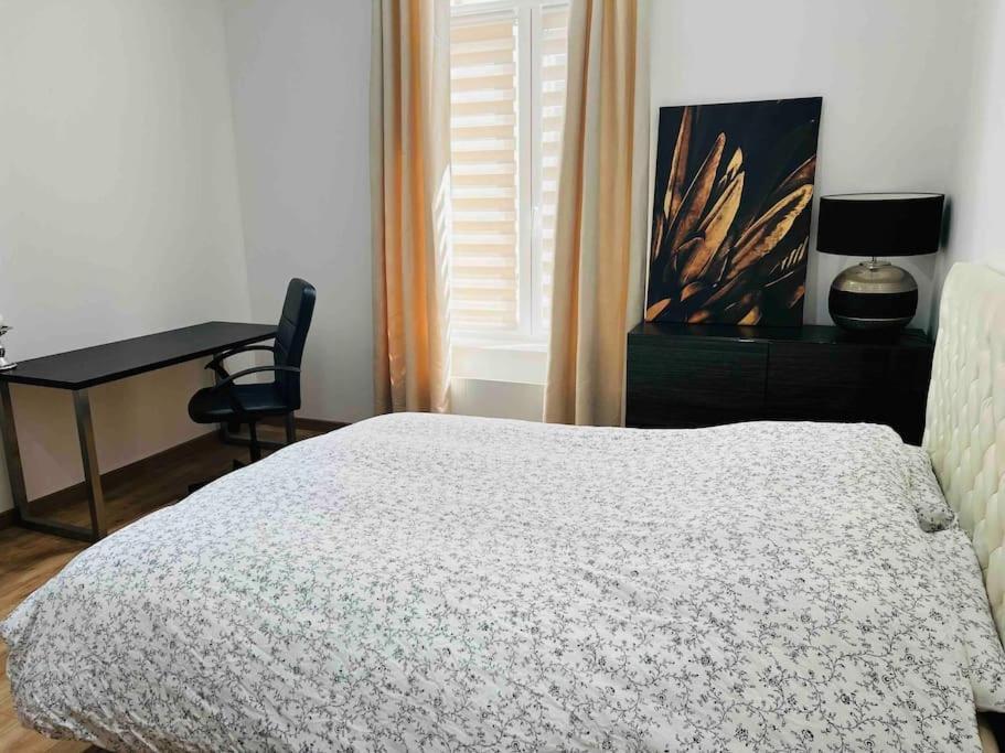 Apartament Cosy T3 Centre Reims/Pkg Prive Zewnętrze zdjęcie